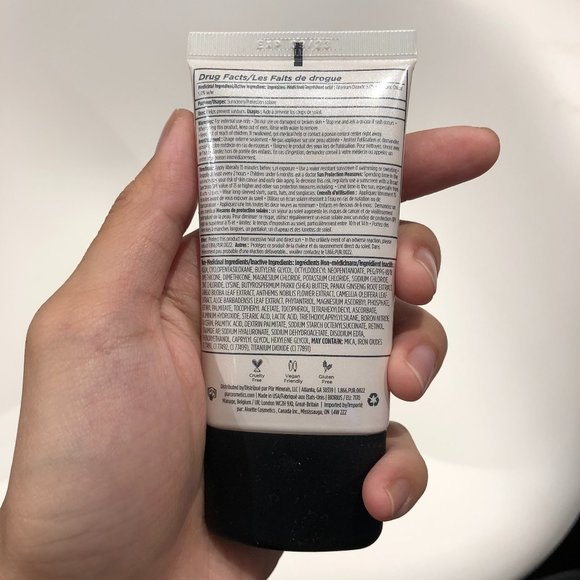 PÜR 4-In-1 Tinted Moisturizer (NEW) - Picture 2 of 3